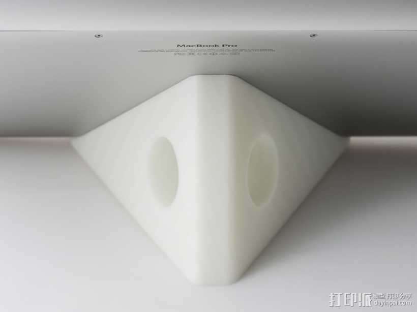 MacBook Pro展示架 3D打印模型渲染图