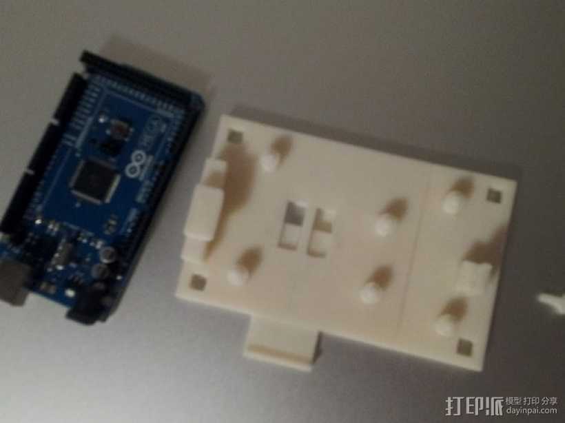Arduino Mega 2560电路板底座 3D打印模型渲染图