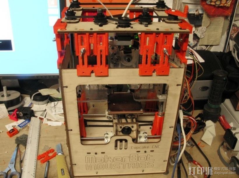 Makerbot 3D打印机Z轴挤出机 3D打印模型渲染图