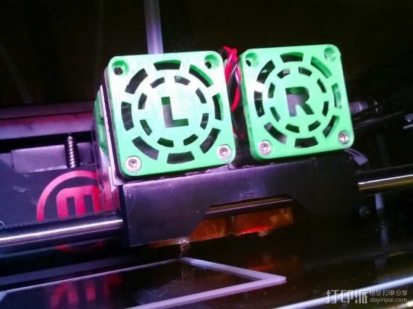 MakerBot Replicator 2X打印机风扇罩 3D打印模型渲染图