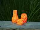 几何形橙色花瓶模型