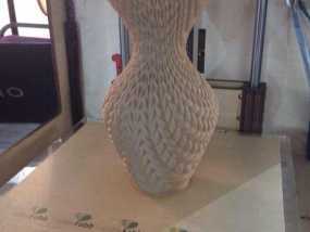针织形花瓶
