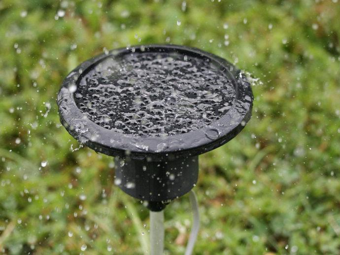 雨量器 