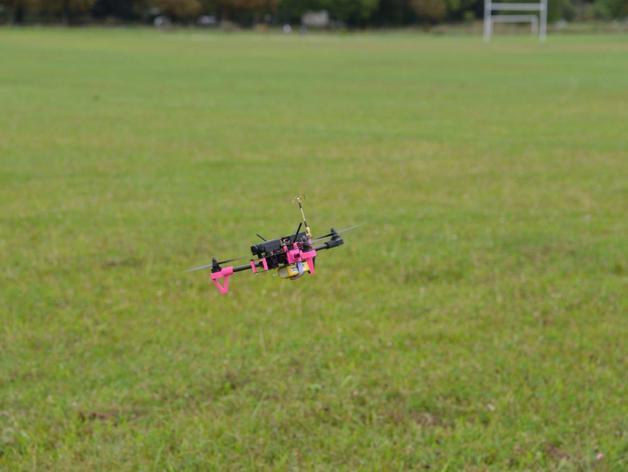 Brocopter Y3：可折叠迷你三轴飞行器