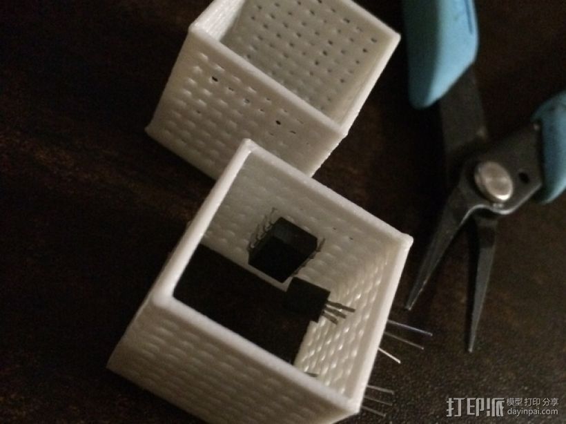 面包电路盒 3D打印模型渲染图