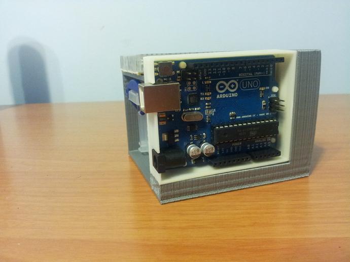 Arduino Uno电路板 小盒