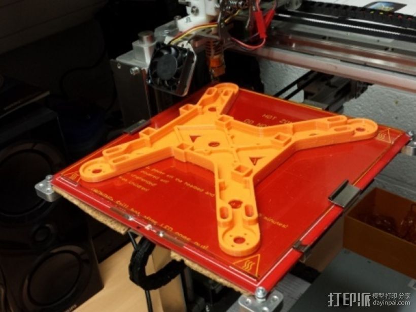 迷你四轴飞行器 3D打印模型渲染图