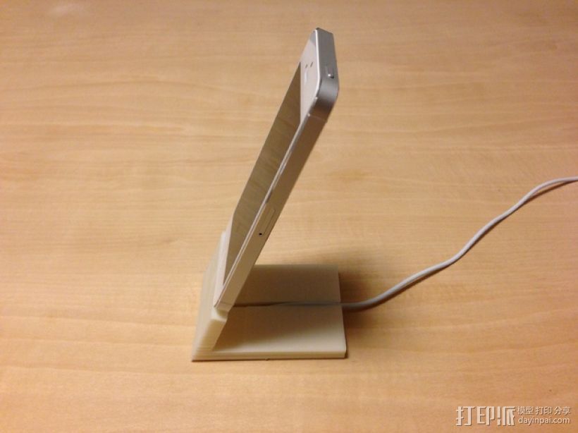 iPhone 5手机座 充电座 3D打印模型渲染图