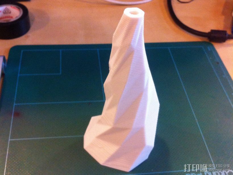 低聚花瓶  3D打印模型渲染图