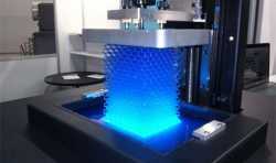 为什么光固化3D打印从激光光源开始起步？