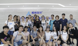 AIESEC大學(xué)生聯(lián)手極光爾沃玩出新花樣 推動3D打印創(chuàng)新教育