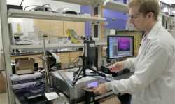 得克萨斯A＆M大学研究将微波和纳米管技术融入3D打印使物体变坚固