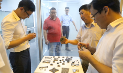 南京中科煜宸激光董事长邢飞一行参观考察中国3D打印创新中心总部