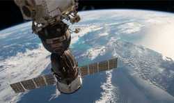 俄罗斯宇航员成功在国际空间站手动发射世界首颗3D打印卫星