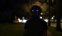 知名创客Ruiz兄弟最新作品：安装在人脸眉毛上的LED灯