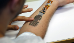 芬兰人员开发出3D打印绷带 可监测伤口情况 还能无线发送监控数据