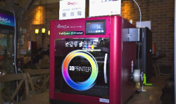 XYZprinting 携全彩3D打印机da Vinci Color 亮相上海