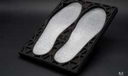 FashionLab实验室与Ecco爱步公司合作共同开发3D打印鞋