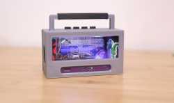 知名创客Ruiz兄弟发布新作：老式录音机样式的3D打印Wi-Fi音箱