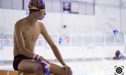 给力！3D打印定制矫形游泳鳍助力16岁中风受害者再次游泳