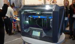 Dremel DigiLab推出专门针对教育市场高级用户的台式3D打印机——DREMEL DIGILAB 3D45 