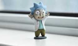 国外在线制作人3D打印出一系列可爱的Tiny Rick 模型