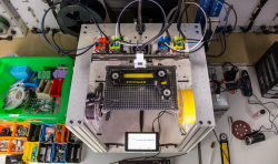 E3D开发用于多材料3D打印的工具更换3D打印机原型和运动系统