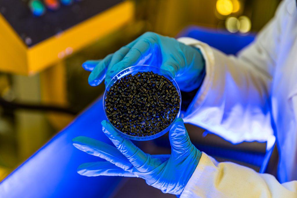 南非的CSIR和长丝工厂为关键行业推出轻量化复合材料