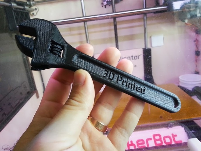 完全组装的3D打印的扳手