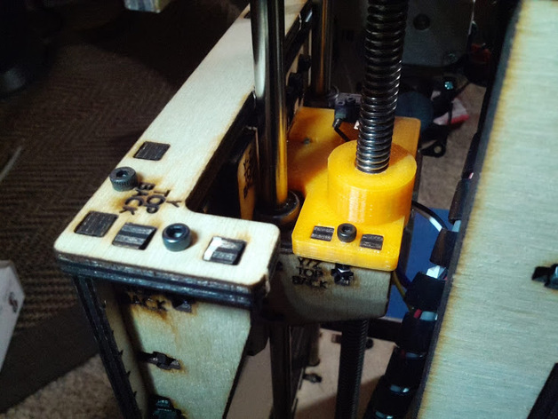 PrintrBot Simple打印机螺杆螺母连接固定器