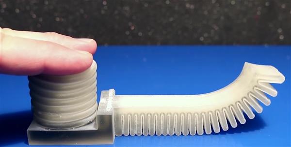 mit-creates-first-ever-3d-printed-hydraulic-robots-that-can-walk-out-of-the-printer6.jpg