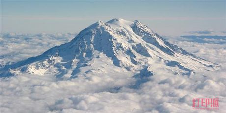 cascadia-candles-combine-age-old-beeswax-with-3d-printing-and-lidar-data-of-northwest-mountains-7.jpg