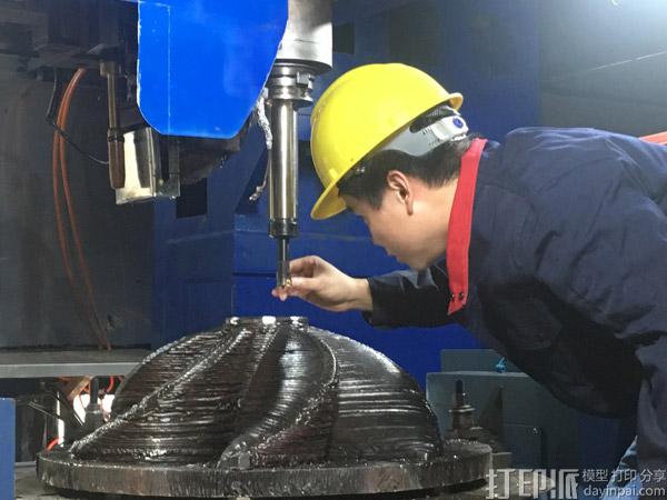 重大突破！中国华科团队全球首创“智能微铸锻”3D打印金属技术.jpg