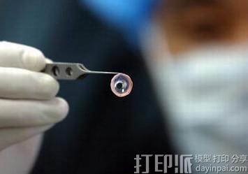 青岛建3D打印眼科应用研发中心 有望10年内3D打印人工眼角膜.jpg