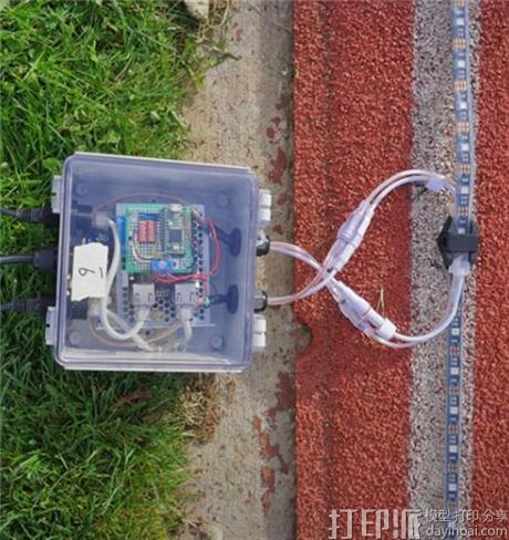 olympic-scale-3d-printed-trackpacer-helps-runners-visualize-progress-track-6.jpg