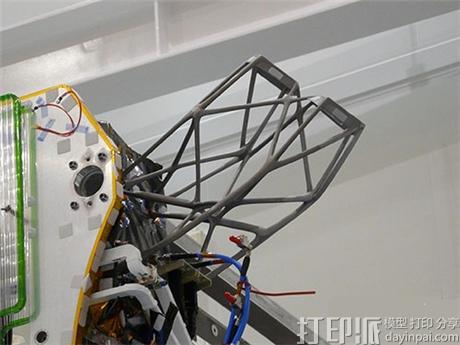 Poly-Shape造出欧洲最大卫星专用金属3D打印部件.jpg