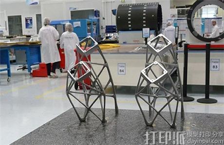 Poly-Shape造出欧洲最大卫星专用金属3D打印部件.jpg