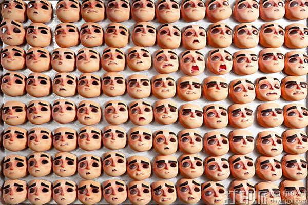 3D打印8800张不同表情的脸 用于电影角色表情.jpg