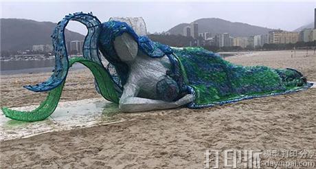 klean-3d-printed-plastic-madonna-statues-unveiled-in-rio-and-amsterdam-made-completely-from-recycled-plastic-5.jpg