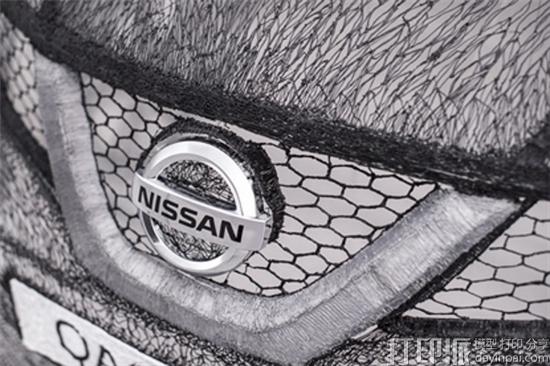 nissan-reveals-worlds-biggest-3d-printing-pen-sculpture-its-a-full-size-suv-10.jpg