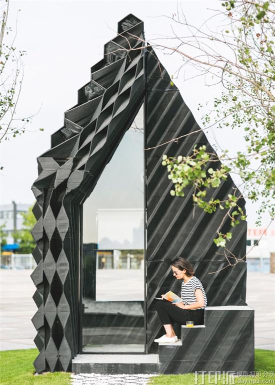 dus-architects-3d-prints-an-8-sqm-urban-cabin-and-accompanying-bathtub-in-amsterdam-5.jpg