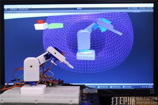 219-design-brings-3d-printing-and-digital-world-together-with-3d-printed-robot-arm-controlled-in-vr-1.jpg