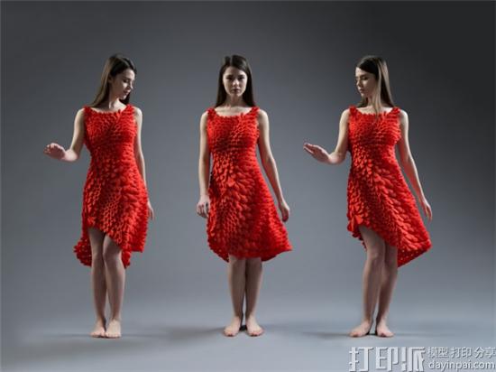 nervous-system-unveils-second-version-3d-printed-petals-dress-7.jpg