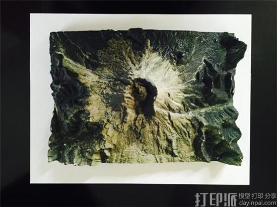 sightline-maps-bring-3d-printed-geographic-models-classrooms-around-world-3.jpg