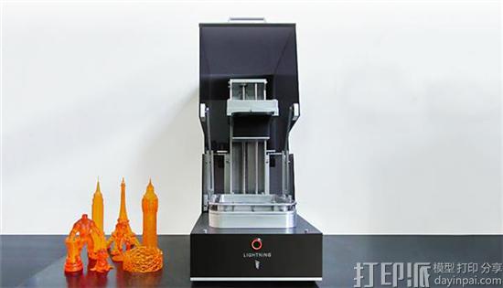 Lightning公司双曝光UV DLP 3D打印机众筹价1900美元.jpg