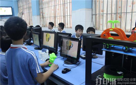 现在许多学校采购3D打印机，3D打印对于教育有什么好处？.jpg