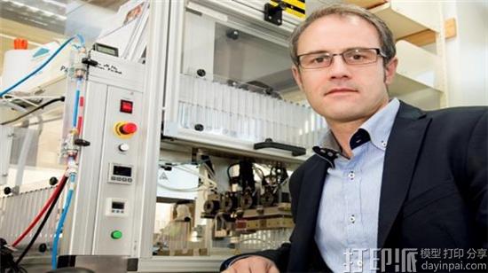 新西兰科研团队研究用人类干细胞3D打印人体组织和骨骼.jpg 新西兰科研团队研究用人类干细胞3D打印人体组织和骨骼.jpg