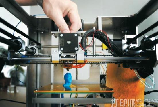 3D打印机Z轴的限位开关的调整方法.jpg