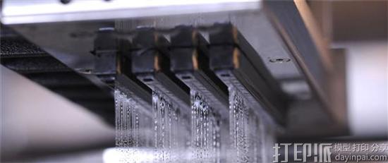 exone-innovent-3d-printer-now-printing-with-sub-10-micron-industrial-grade-metal-ceramic-powders-4.jpg