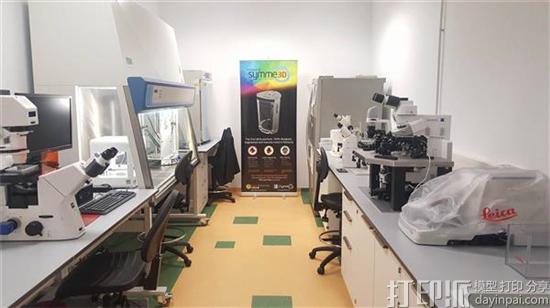 romanian-startup-symme-3d-unveils-countrys-first-3d-bioprinter-2.jpg